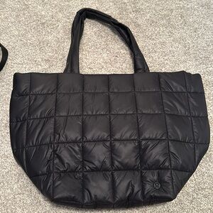 Lululemon bag